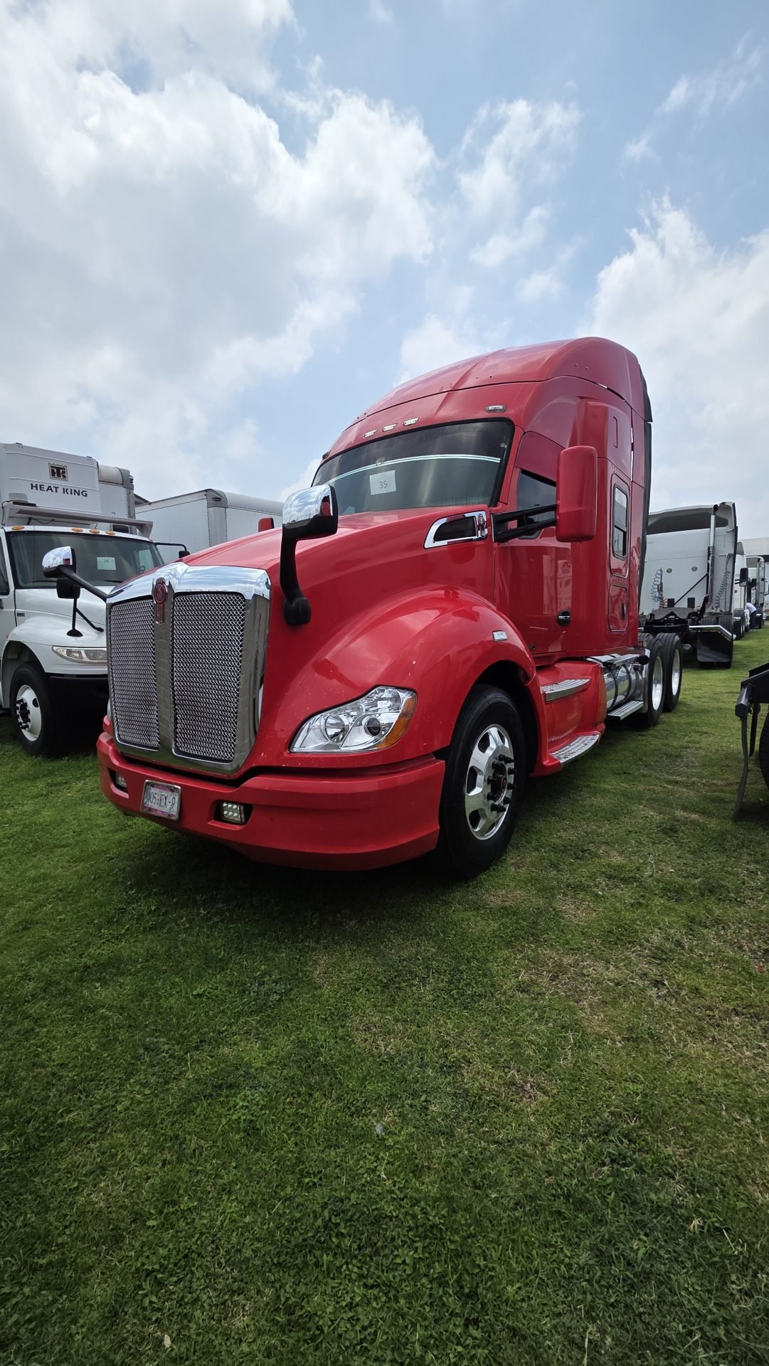 Kenworth T680 2015